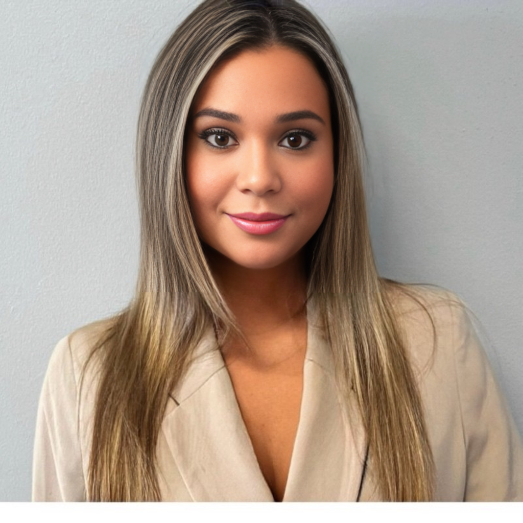 Lola Stehr